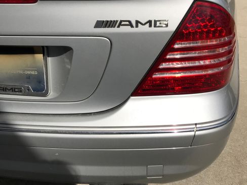 Used 2005 Mercedes-Benz C 55 AMG Sedan image 11