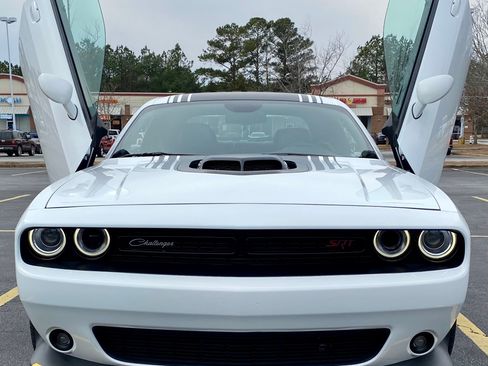 Used 2016 Dodge Challenger R/T Scat Pack image 2