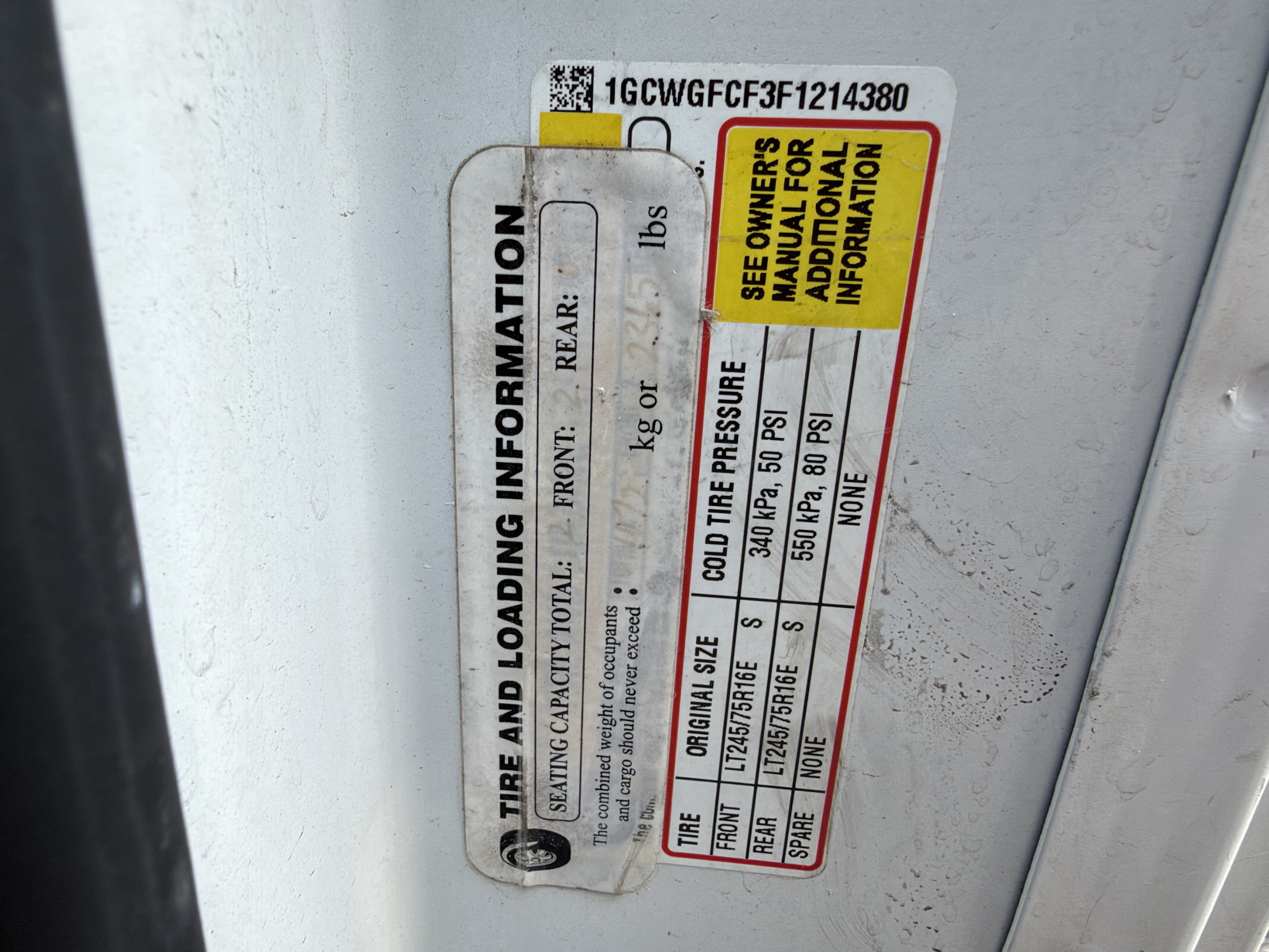 Used 2015 Chevrolet Express 2500 RWD image 17