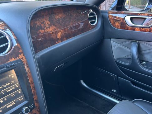 Used 2012 Bentley Flying Spur Flying Spur image 15