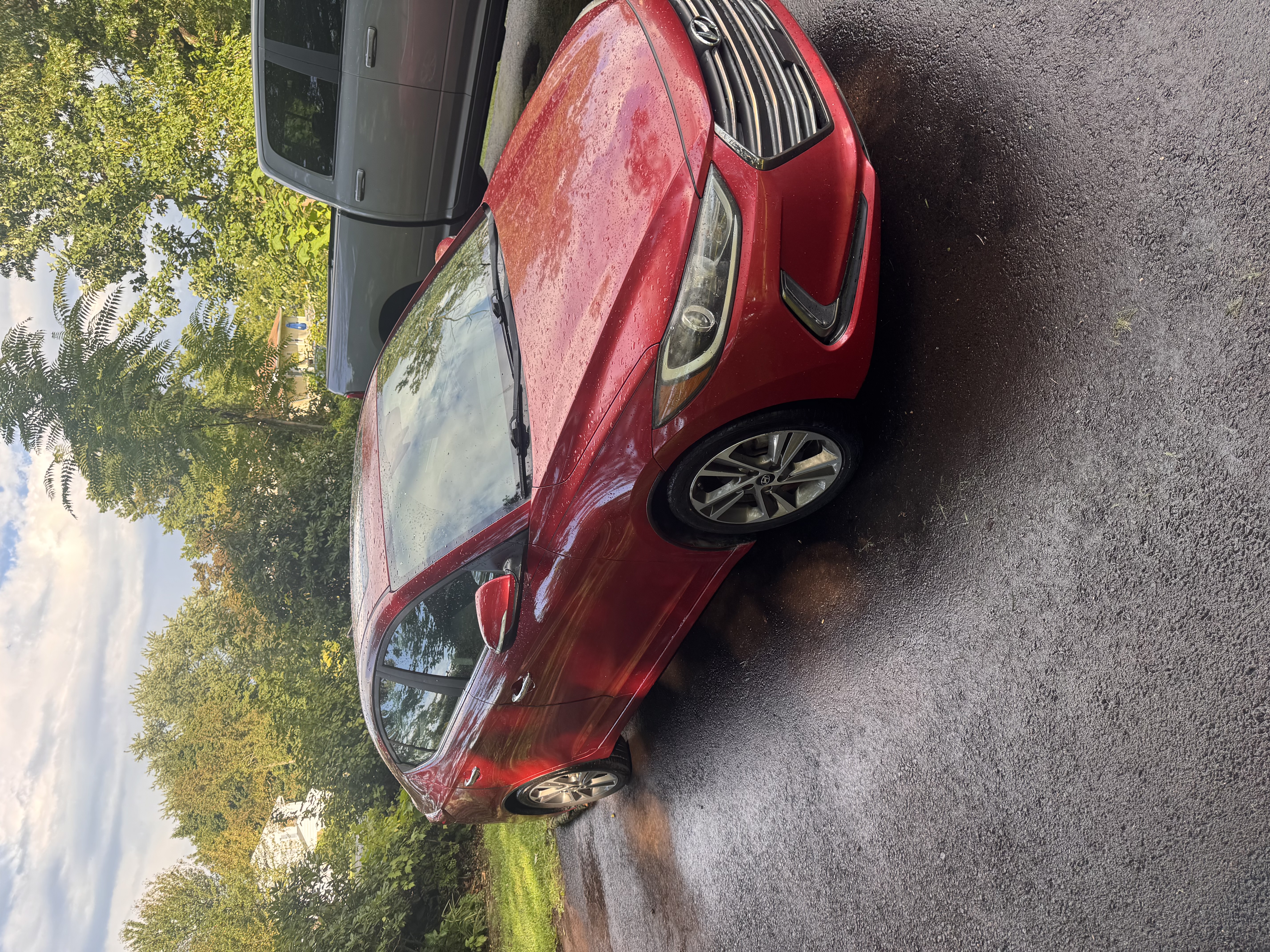 Used 2017 Hyundai Elantra Limited w/ Limited Ultimate Package 05 FWD image 8