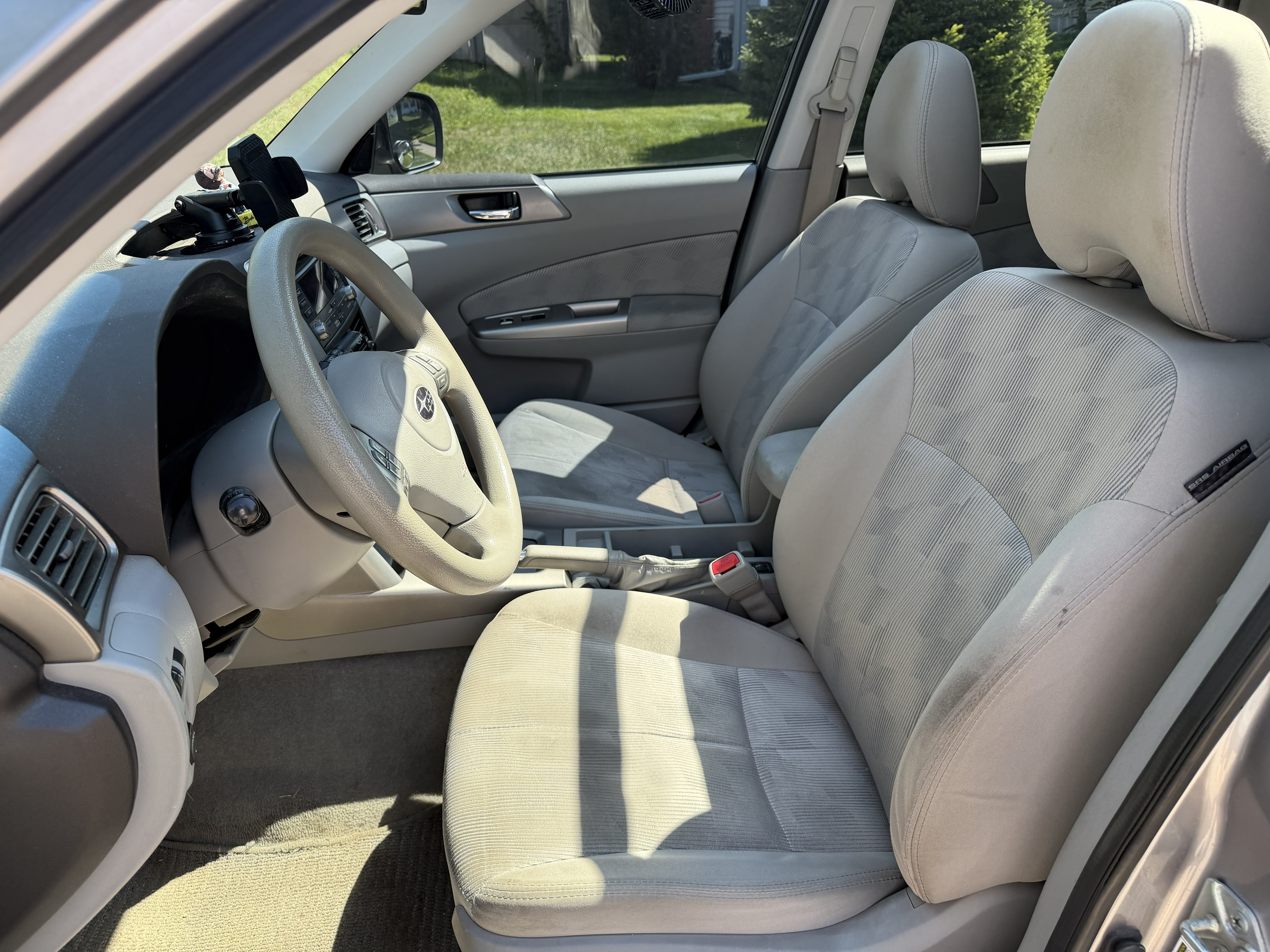 Used 2010 Subaru Forester 2.5X Premium AWD/4WD image 4