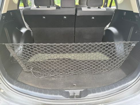 Used 2014 Toyota RAV4 XLE FWD image 9