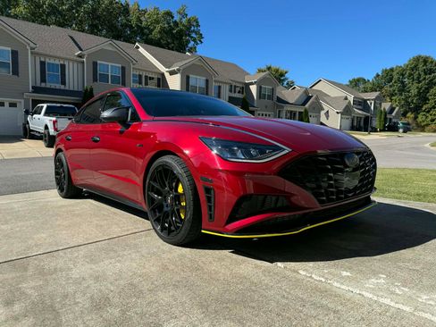 Used 2023 Hyundai Sonata SEL Plus image 2