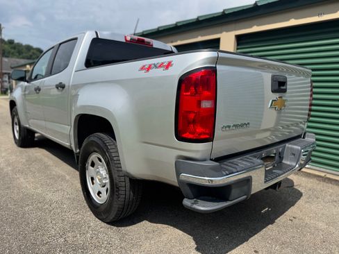 Used 2016 Chevrolet Colorado W/T w/ WT Convenience Package AWD/4WD image 8