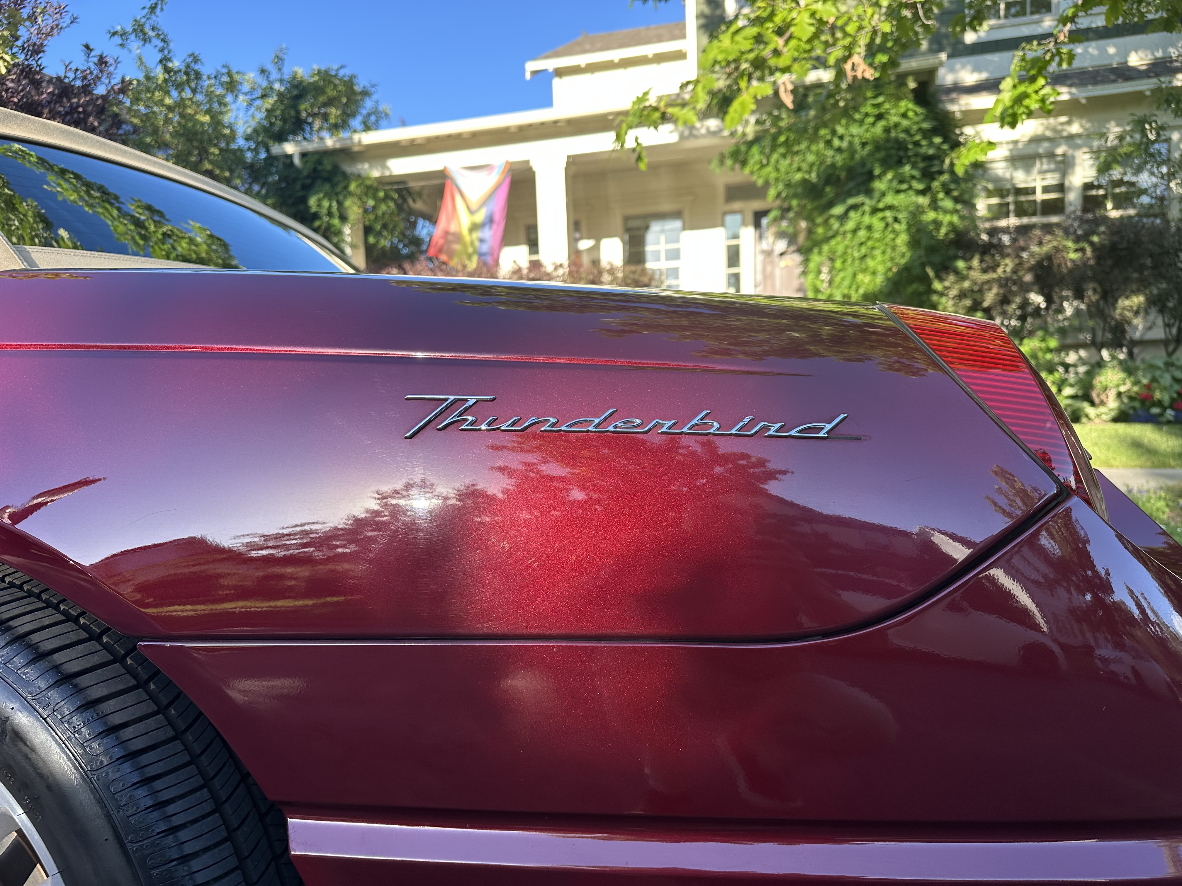 Used 2004 Ford Thunderbird RWD image 8