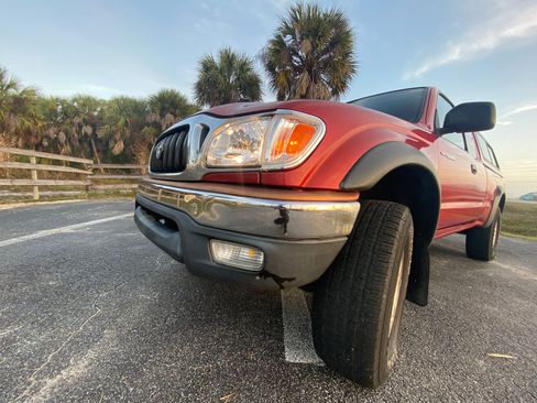 Used 2003 Toyota Tacoma PreRunner image 6