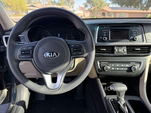 Used 2016 Kia Optima LX image 9