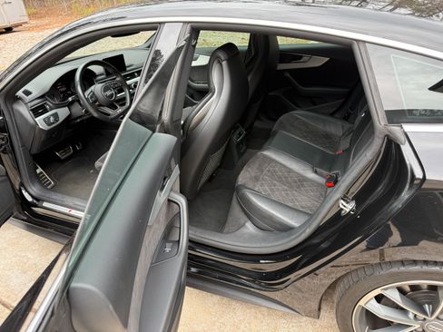 Used 2019 Audi S5 Premium w/ Convenience Package image 10
