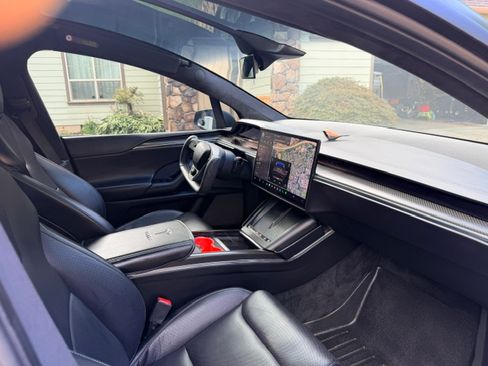 Used 2022 Tesla Model X Plaid AWD/4WD image 11