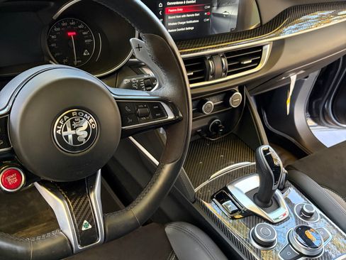 Used 2023 Alfa Romeo Stelvio Quadrifoglio w/ Active Assist Plus Package image 15