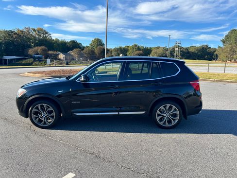 Used 2016 BMW X3 xDrive28i image 2