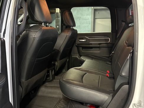 Used 2022 RAM 3500 Big Horn image 16