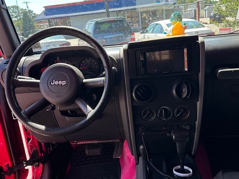 Used 2007 Jeep Wrangler Unlimited X w/ Trailer Tow Group image 6