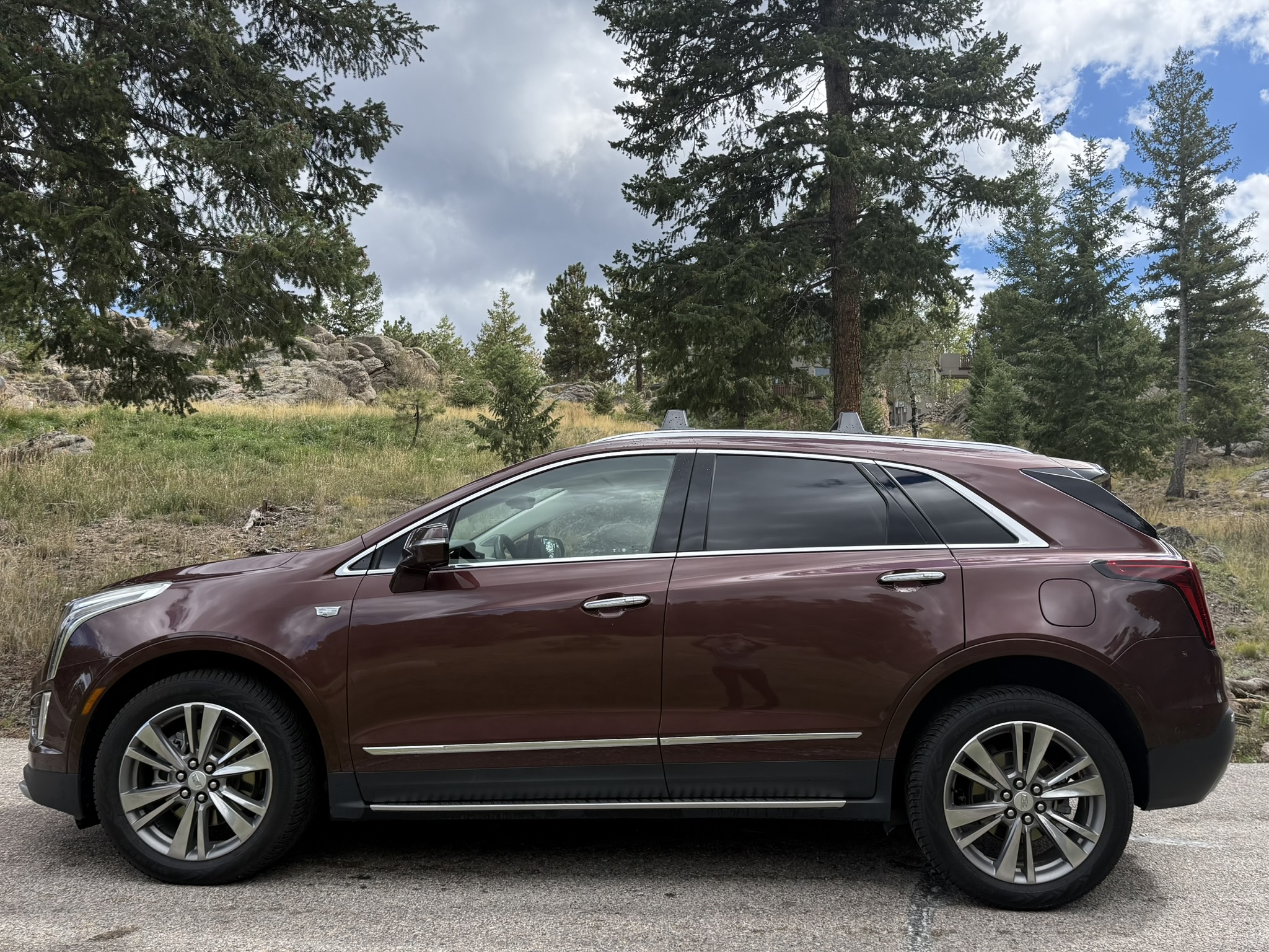 Used 2023 Cadillac XT5 Premium Luxury w/ Technology Package AWD/4WD image 14