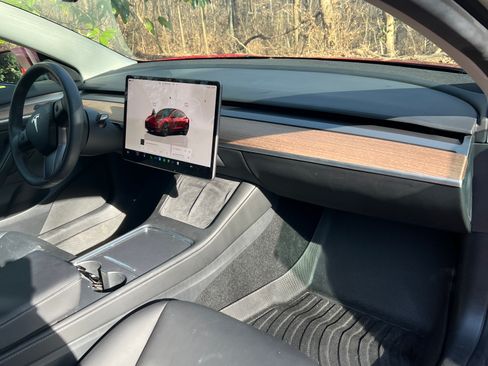 Used 2023 Tesla Model 3 Standard Range RWD image 12