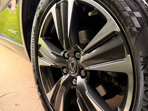 Used 2020 Lexus UX 250h w/ Premium Package AWD/4WD image 15