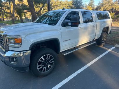 Used 2017 GMC Sierra 2500 SLE w/ HD SLE Preferred Plus Package