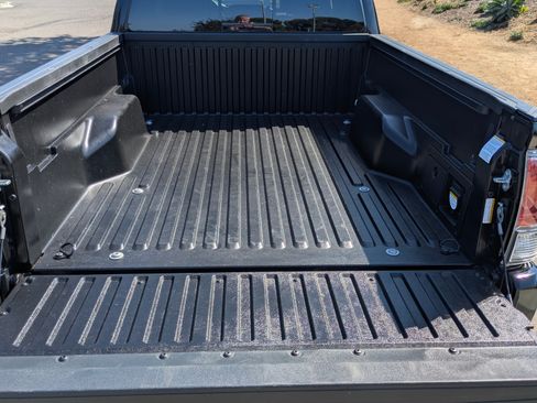 Used 2023 Toyota Tacoma TRD Sport image 15