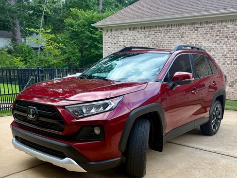 Used 2019 Toyota RAV4 Adventure AWD/4WD image 1