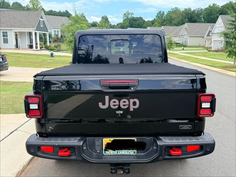 Used 2020 Jeep Gladiator Rubicon AWD/4WD image 5
