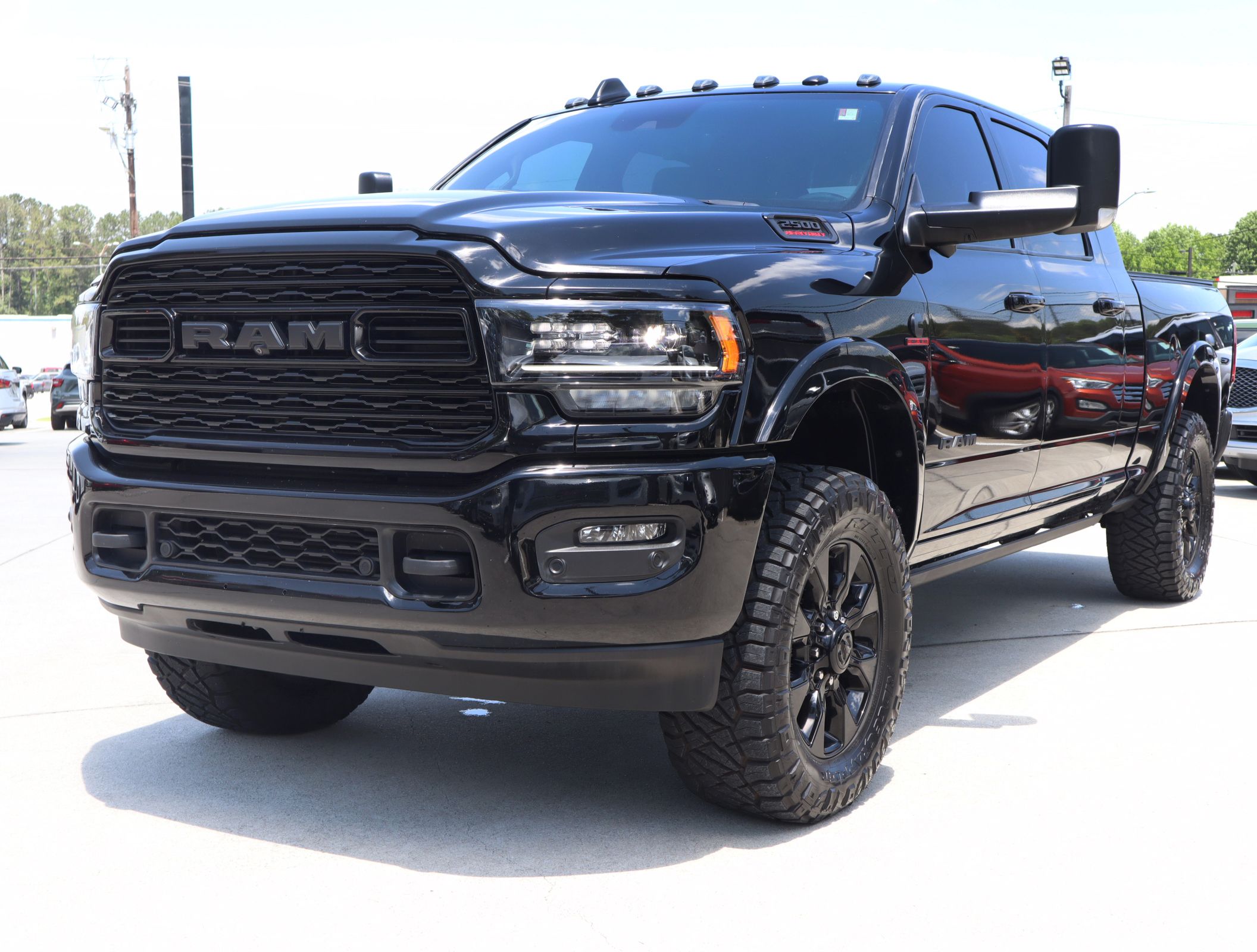 Used 2021 RAM 2500 Limited AWD/4WD image 1