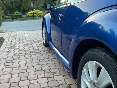 Used 2008 Volkswagen Beetle S FWD image 6