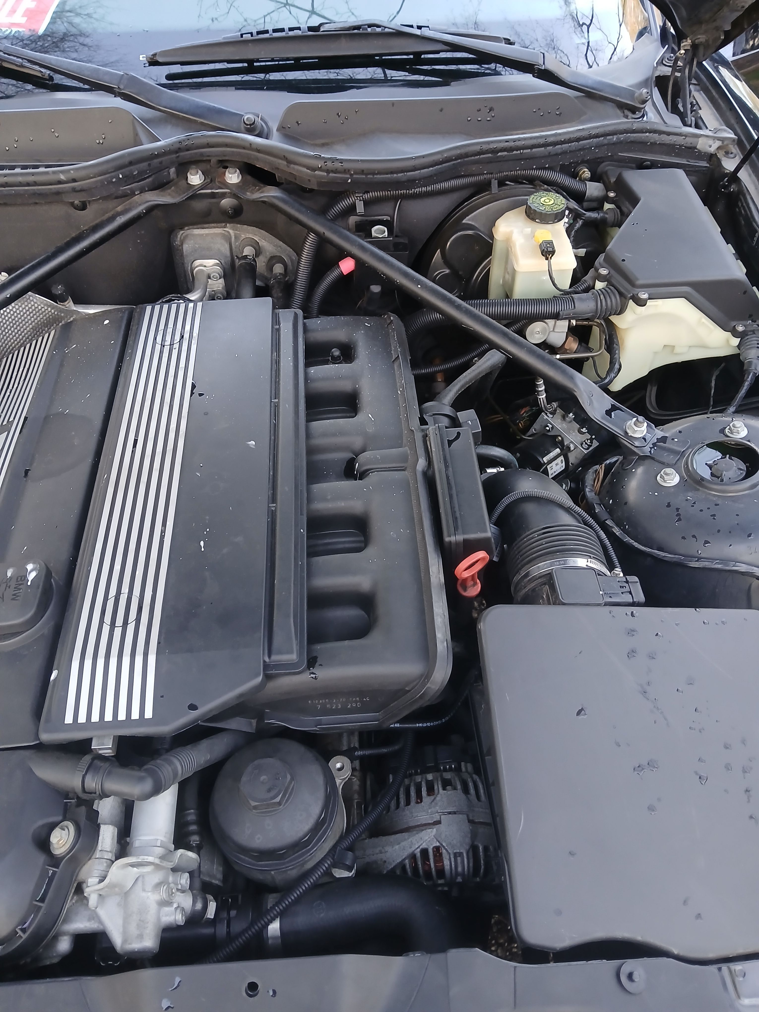 Used 2005 BMW Z4 2.5i RWD image 9