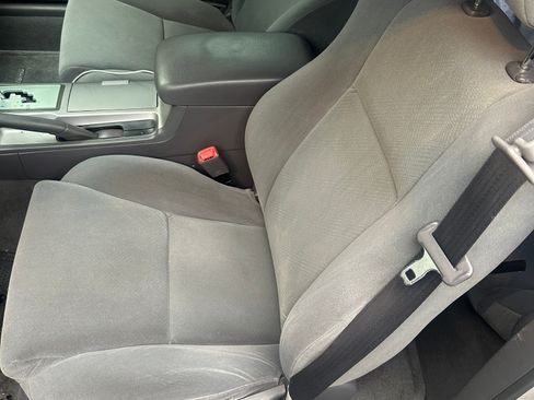 Used 2004 Toyota Solara SE Sport image 4