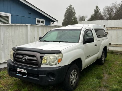 Used 2009 Toyota Tacoma 2WD Regular Cab image 1
