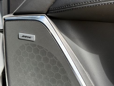 Used 2016 Cadillac Escalade ESV Premium image 15