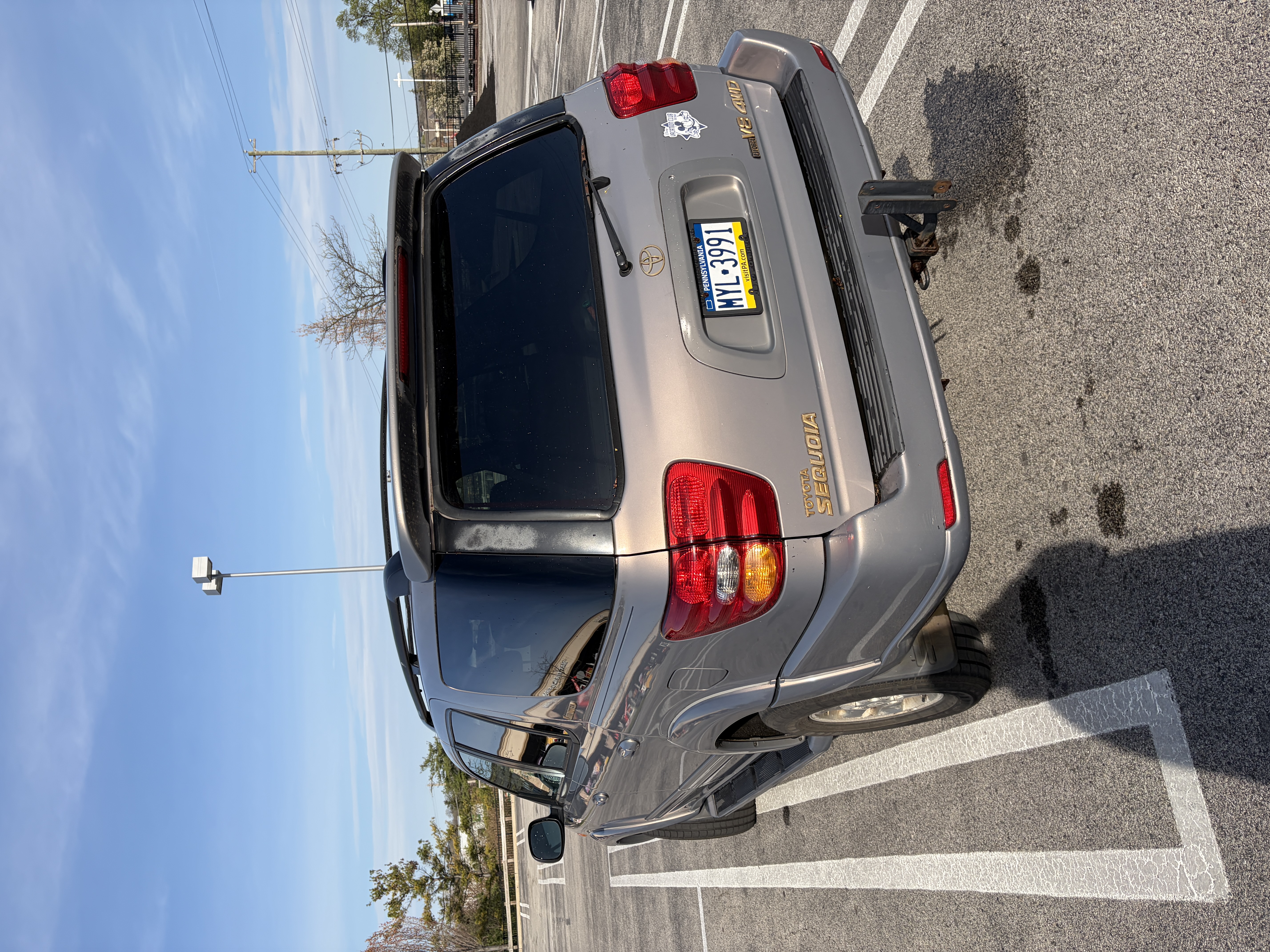 Used 2002 Toyota Sequoia Limited AWD/4WD image 2