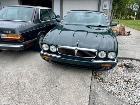 Used 2001 Jaguar XJ8 RWD image 6