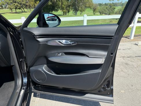 Used 2023 Genesis GV70 2.5T w/ Sport Prestige Package image 20