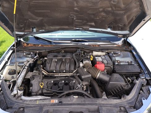 Used 2012 Ford Fusion SE FWD image 15