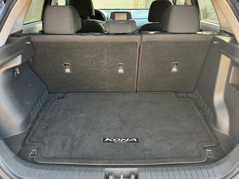 Used 2018 Hyundai Kona SEL image 4