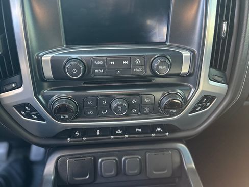 Used 2018 GMC Sierra 1500 SLT w/ Enhanced Driver Alert Package image 14