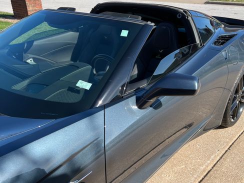 Used 2019 Chevrolet Corvette Stingray Coupe w/ 2LT Preferred Equipment Group image 8