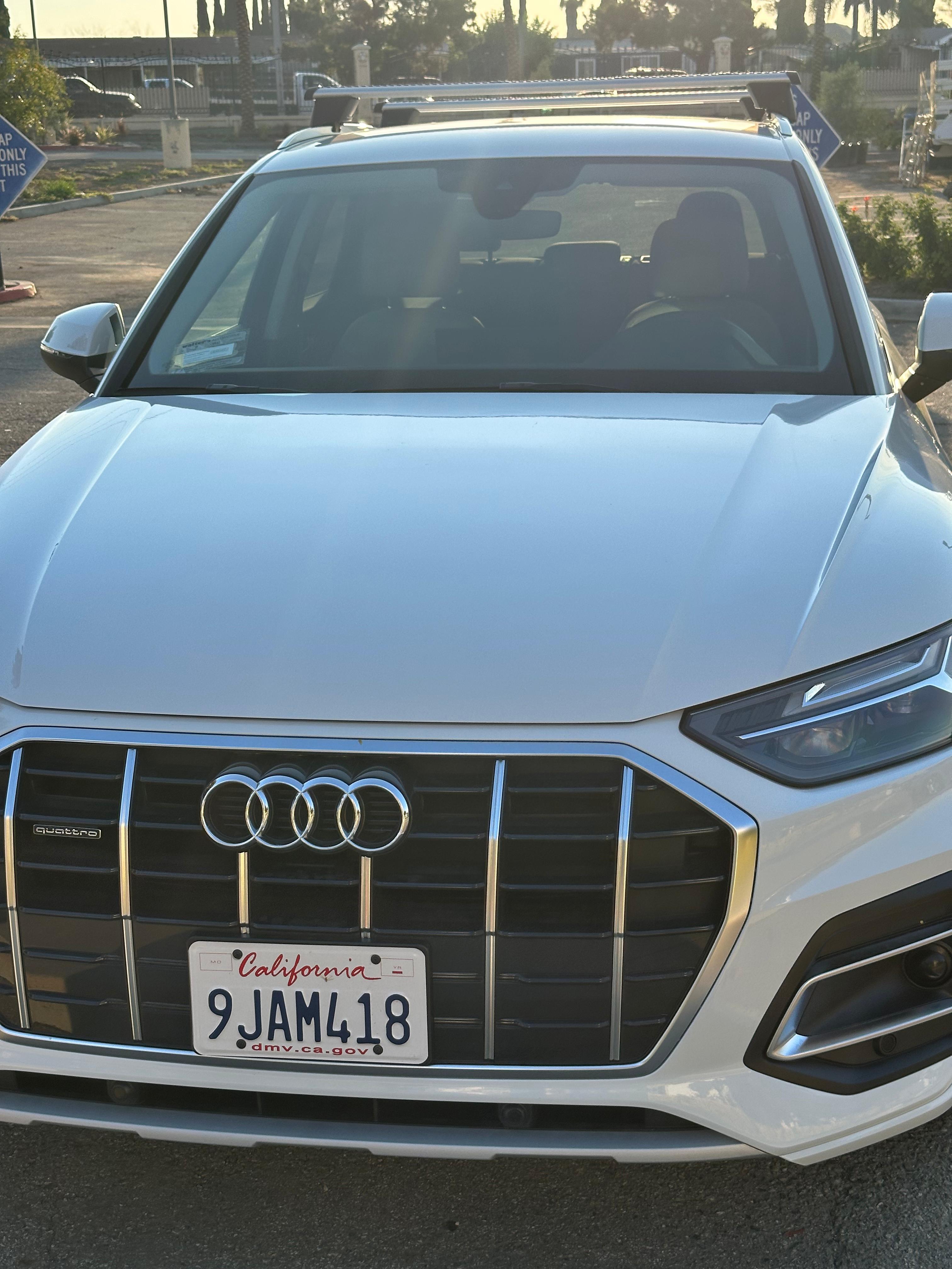 Used 2024 Audi Q5 2.0T Premium w/ Convenience Package AWD/4WD image 1