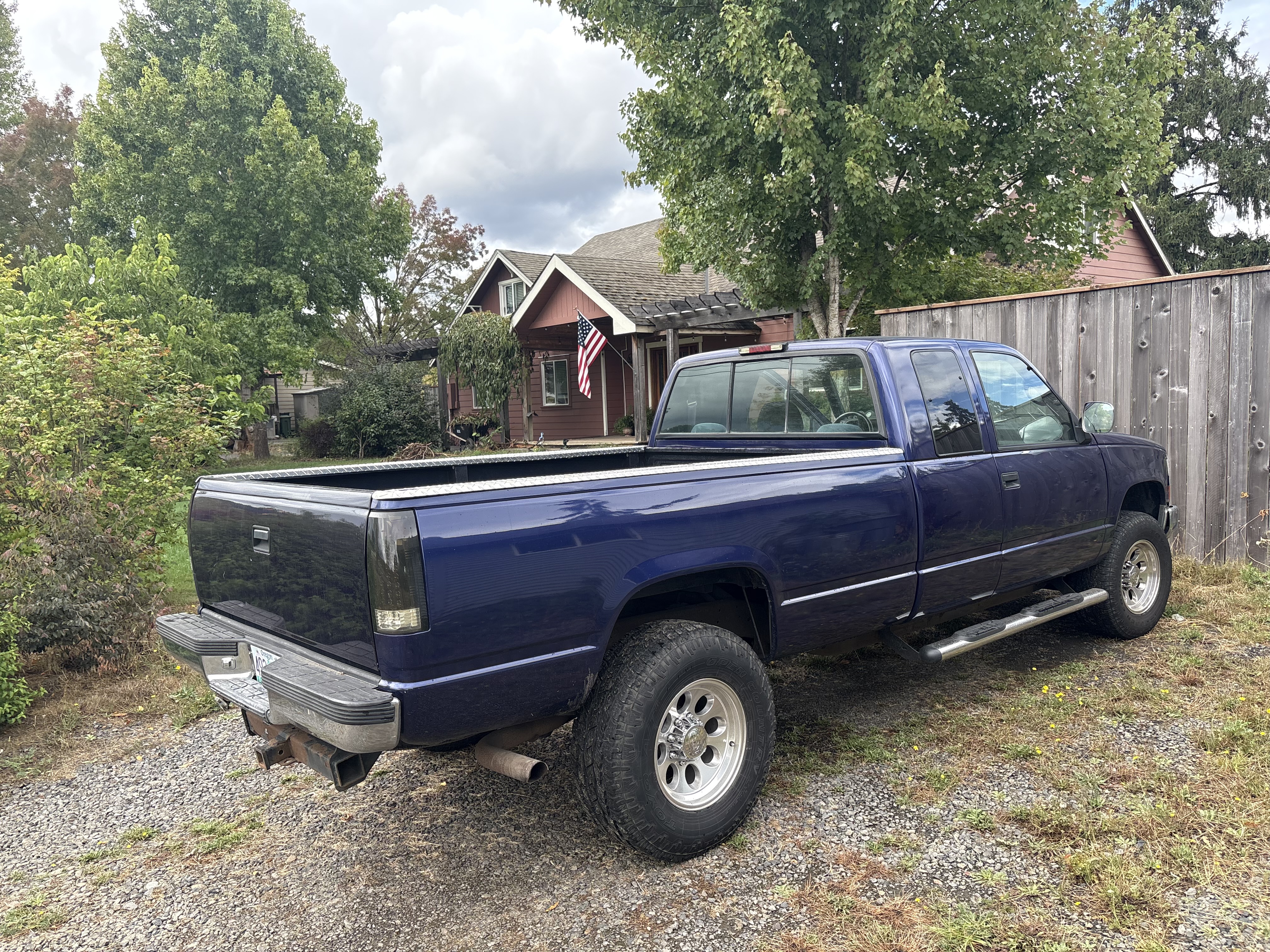 Used 1995 Chevrolet Silverado 2500 2WD Extended Cab image 2