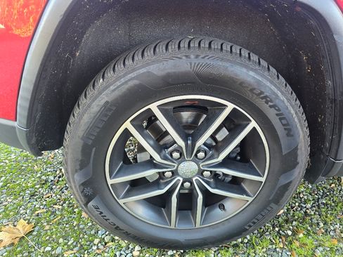 Used 2017 Jeep Grand Cherokee Trailhawk w/ Trailhawk Luxury Group image 21