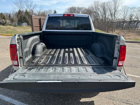 Used 2017 RAM 1500 Classic SLT w/ Protection Group image 9