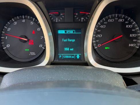 Used 2013 Chevrolet Equinox LT FWD image 12