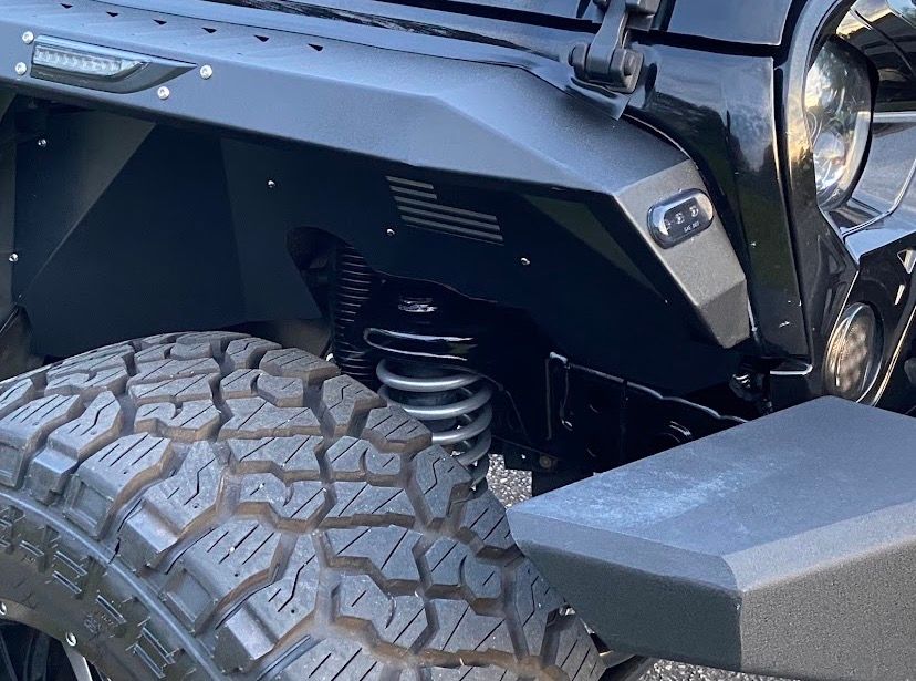 Used 2018 Jeep Wrangler Unlimited Sahara AWD/4WD image 6
