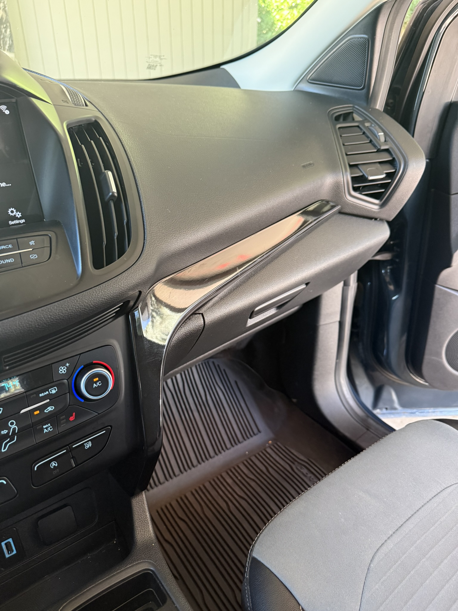Used 2019 Ford Escape SE AWD/4WD image 13