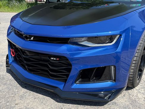Used 2021 Chevrolet Camaro ZL1 RWD image 20