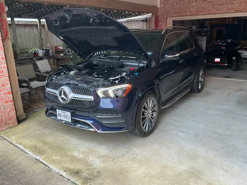Used 2020 Mercedes-Benz GLE 350 image 8