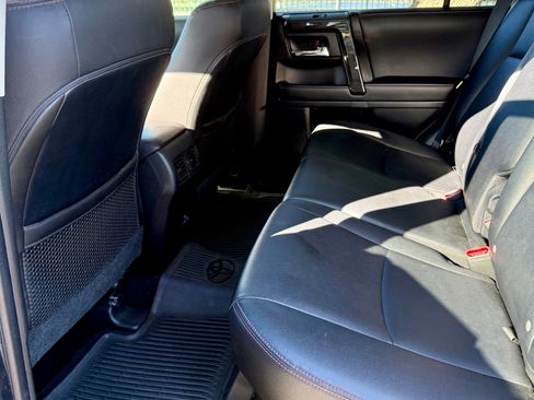 Used 2023 Toyota 4Runner TRD Off-Road Premium image 4