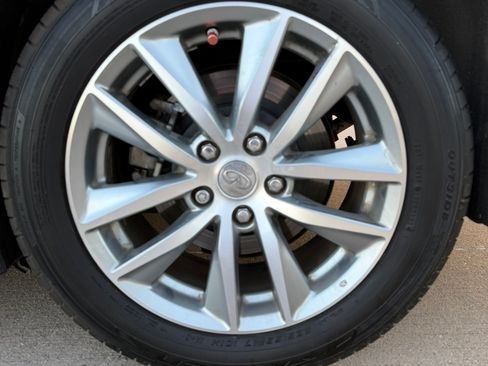 Used 2016 INFINITI Q50 3.0t Premium w/ Driver Assistance Package RWD image 11