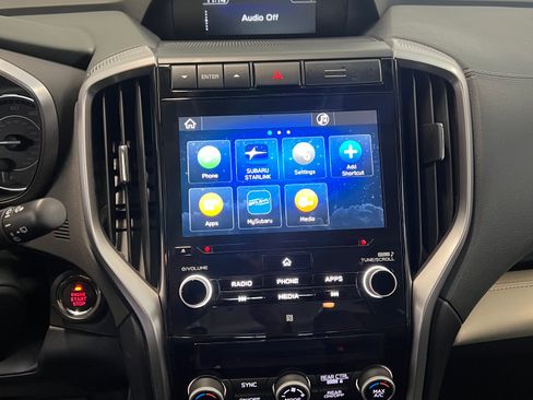 Used 2022 Subaru Ascent Limited image 22